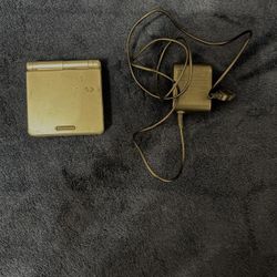 Nintendo Game Boy Advance SP Silver Console with Charger & Screwdriver