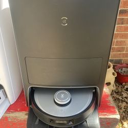 (2022) Ecovacs Deebot Omni robot vacuum cleaner and mop (WORKS)