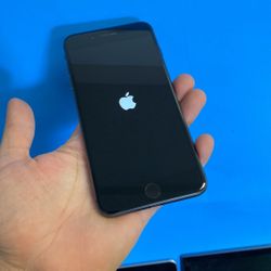 Apple iPhone 8 Plus 64GB Factory Unlock For All Network