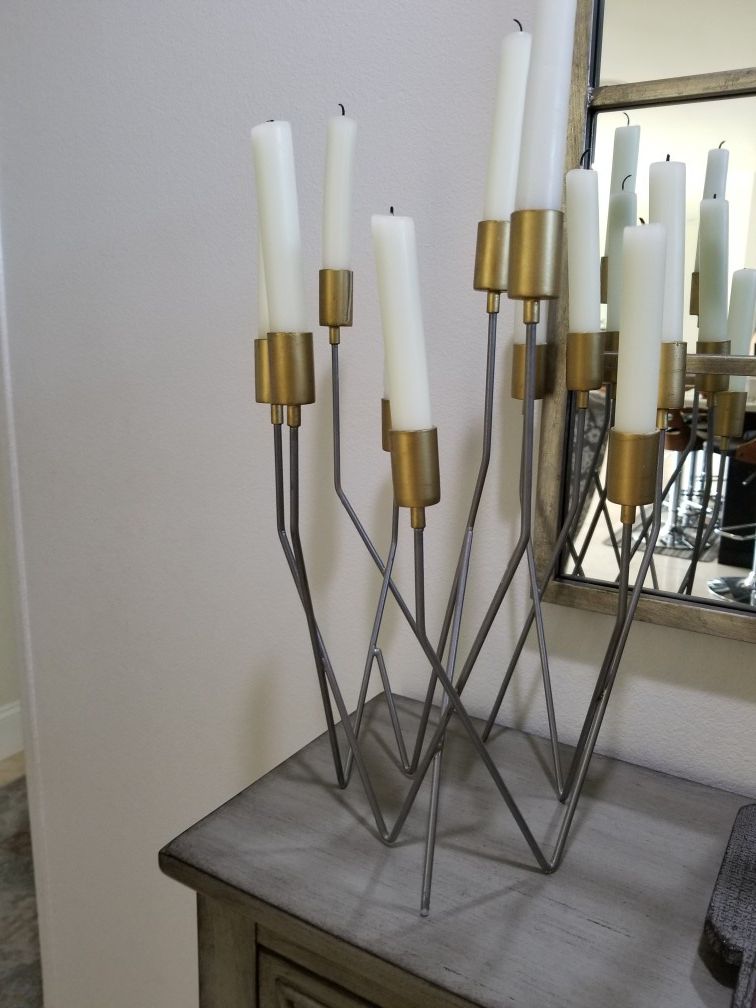 Candle holder