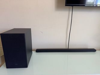 Samsung Soundbar with Wireless Subwoofer