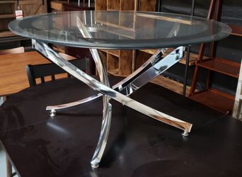 Spiral glass coffee table