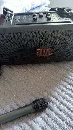 Jbl party on the go