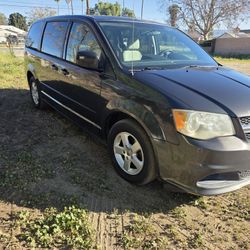 2012 Dodge Caravan