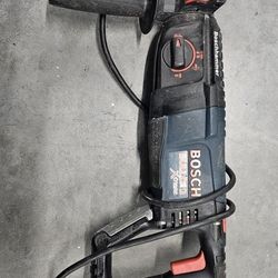 Bosch Bulldog Extreme Hammer Drill