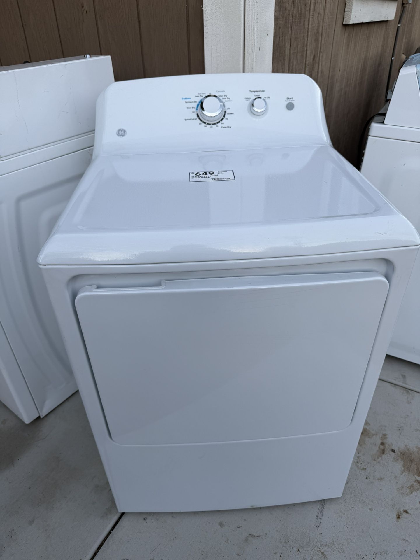 GE DRYER MACHINE 220 Volts Electric One No Gas
