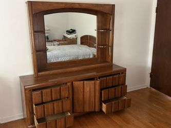 Solid Wood Bedroom Set 
