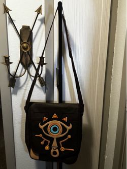 Zelda Breath of the Wild Sheikah Slate Messenger Bag Satchel - ThinkGeek Exclusive