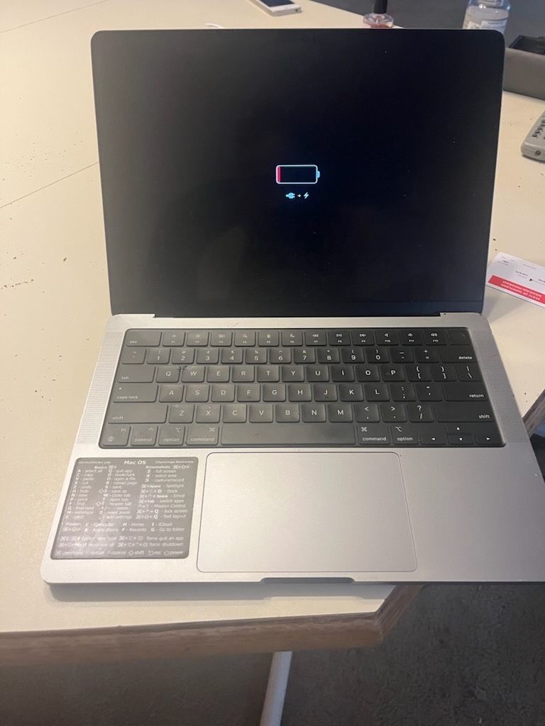 MacBook