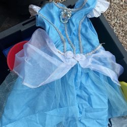Cinderella Size 6-8