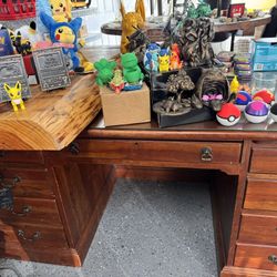 Executive Beautiful Large Cherry wood desk 