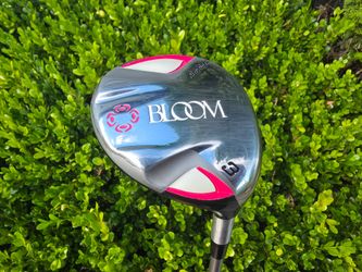 Cleveland Bloom Ladies Fairway 3 Wood Golf Club New Grip