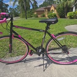 Women's 700C Susan G Komen Bike