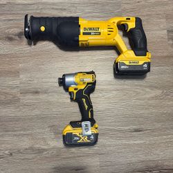 New Dealt Saw With Free Drill