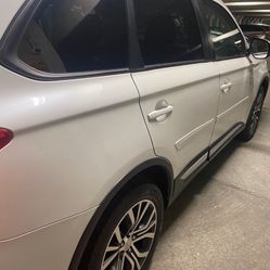 2016 Mitsubishi Outlander