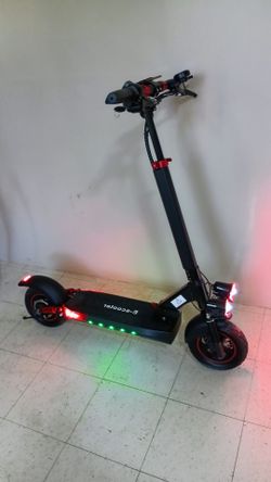 J-11 Electric foldable Scooter (Adult Owned) Lots of Goodies such as Led lights all Around USB Charging port Dual Disc Brakes, $400 Takes it FirmPrice