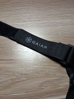 Gaiam Black Yoga Mat Strap