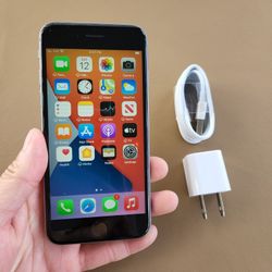 iPhone 6s - UNLOCKED - Like New  