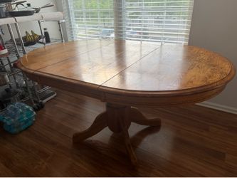 Solid Oak Round Dining Table with Extension