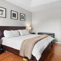 Pottery Barn Master Bedroom Set – Excellent Condition $2650!!!