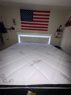 King Size Led Mattress Frame And Boxspring