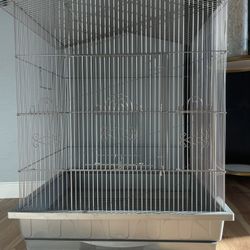 Bird Cage Like New 