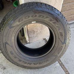 Goodyear Wrangler All-Terrain Adventure with Kevlar 265/70R16 