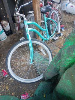 Green Line  Beach Cruiser- Store retail price $600
