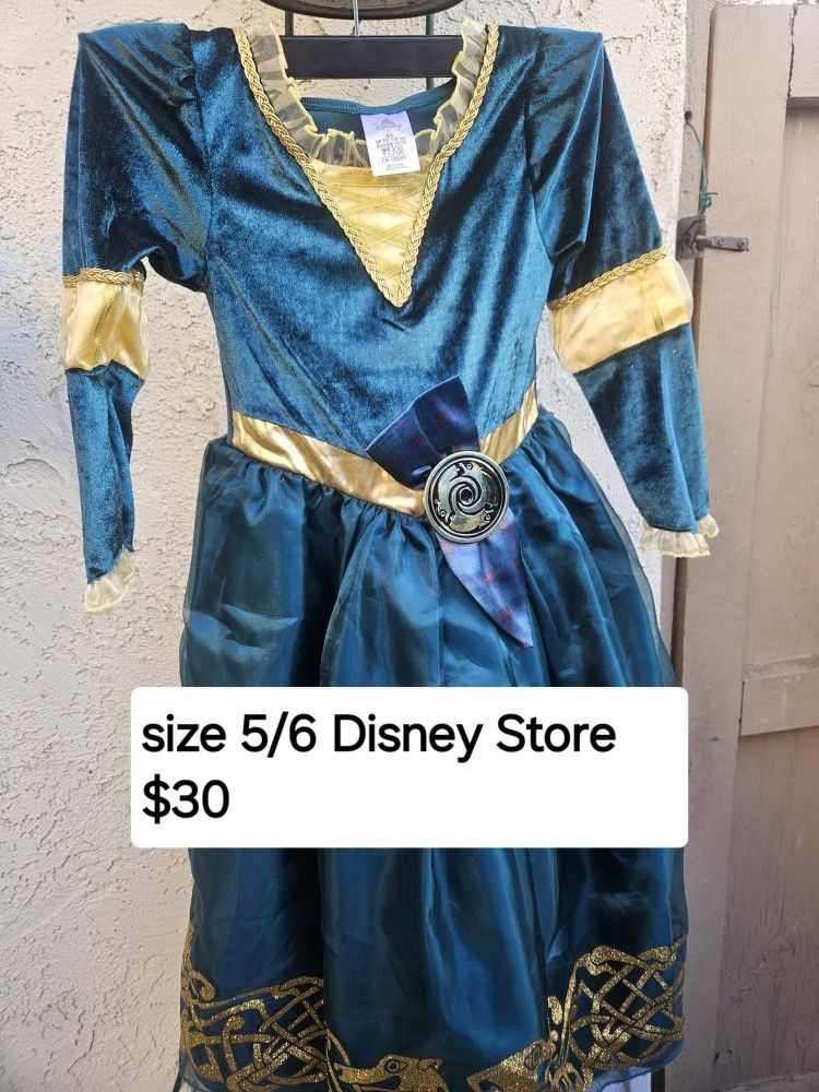 Halloween Costumes π Different Prices