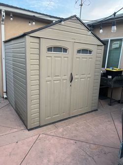 Rubbermaid 7x7 storage shed