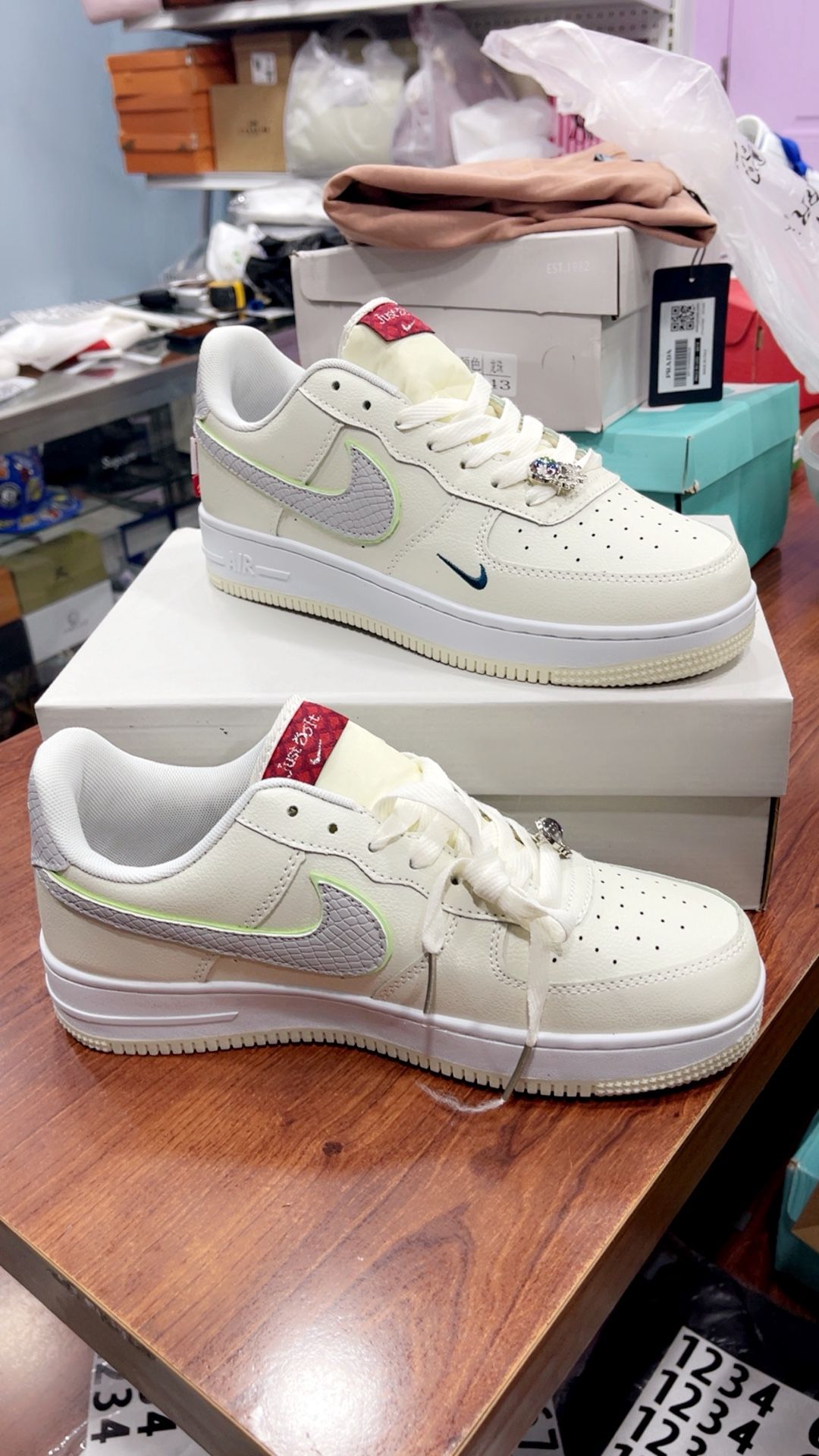 Nike Air Force 1 Low '07 LX Bling Sneakers 9.5