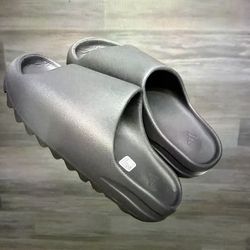 Yeezy Slide Black Onyx