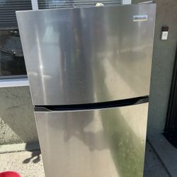 Frigidaire Refrigerator and Freezer