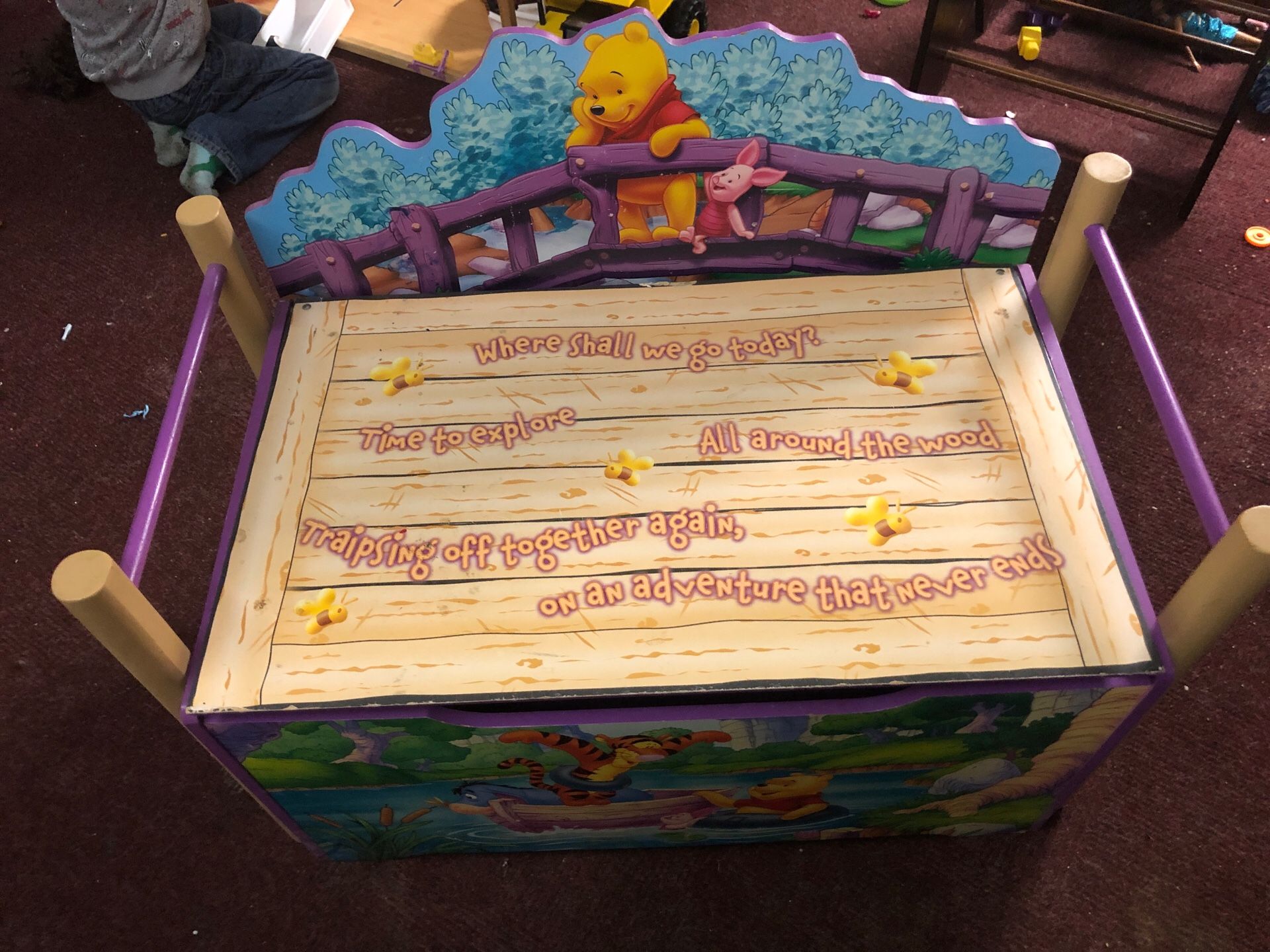 Winnie the Pooh Toy Box Bench