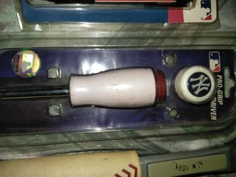 New York Yankees screwdriver with bits