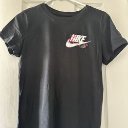 Like Nike Tee