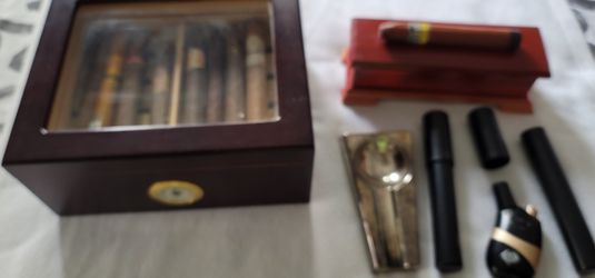Humidor with other Accessories