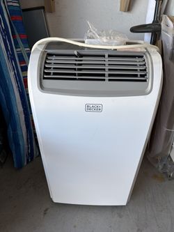 Black And Decker AC Unit