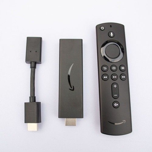 ⭐ AMAZON FIRE TV STICK 4K WITH ALEXA VOICE REMOTE, STREAMING MEDIA PLAYER. ⭐ BARELY USED. LIKE NEW. LOW PRICE!