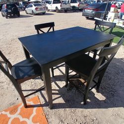 Tall Table And 4 Chairs 🌻54”Lx36”Wx36”H