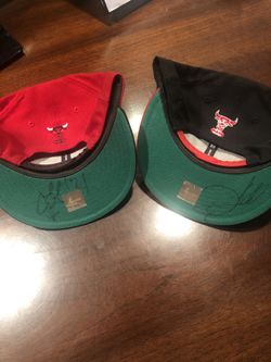 Bulls snapbacks (signed by Jimmy Butler & Joakim Noah)