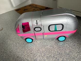 LOL Surprise Glamper Fashion Camper Van Toy