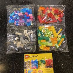 LEGO Classic Creative Building Kit (213 Pieces), Multicolor (10713)