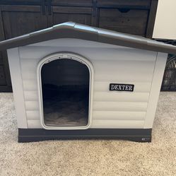 Dog House -  NEVER USED!