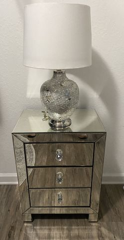 25x19 Silver 3 Drawer End Table & Silver Lamp