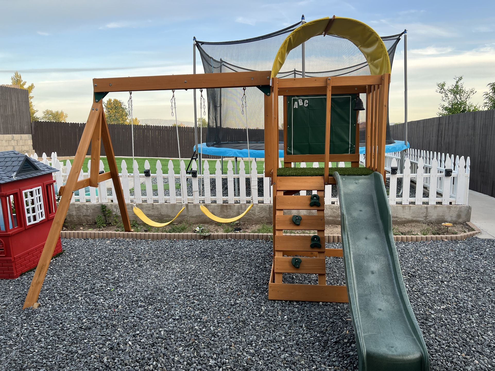 Playground swing set Kid Kraft Brand New Never Used