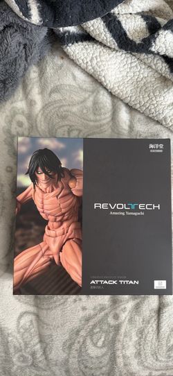 Revoltech Eren Yeager Attack Titan