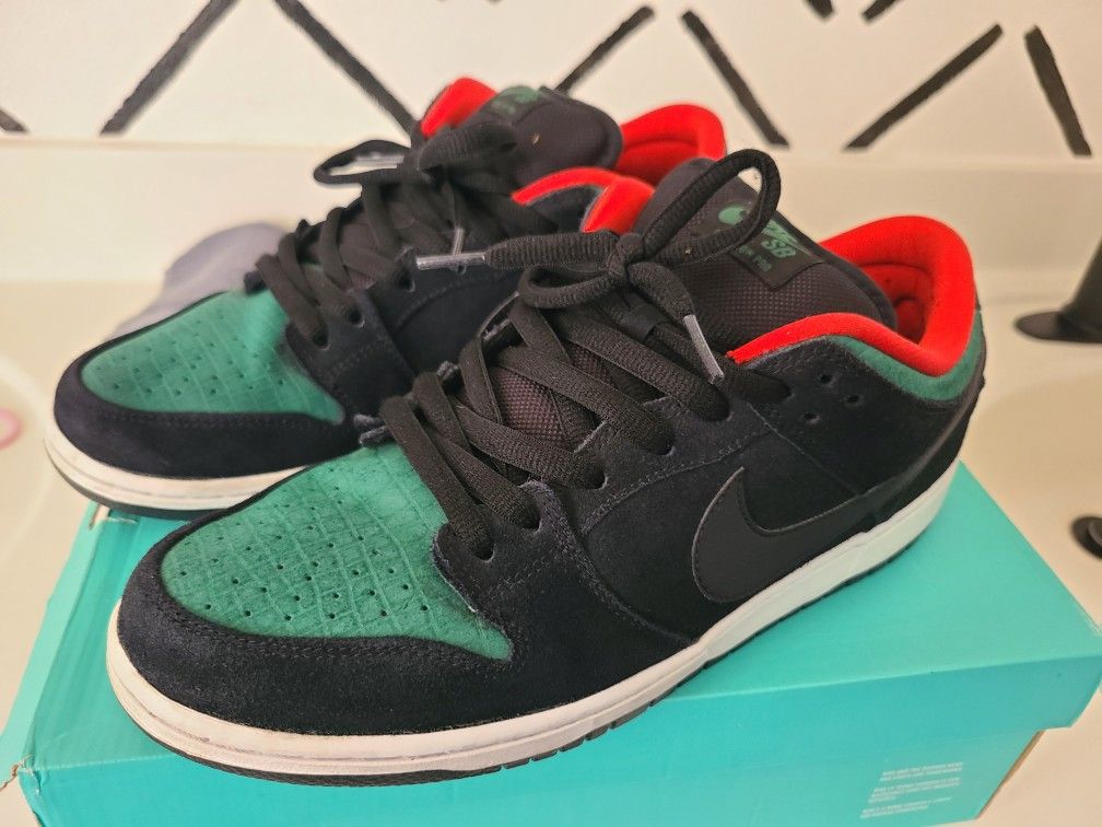 Nike SB Reptile