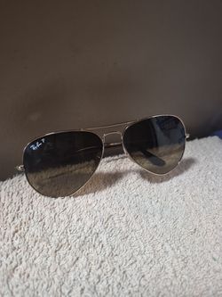 Ray-Ban Aviator Sunglasses😎