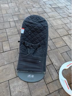 BabyBjörn Baby Bouncer Seat - Black Quilted